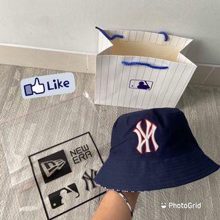 Topi Ny Newyork Bucket Hat Navy Monogram
