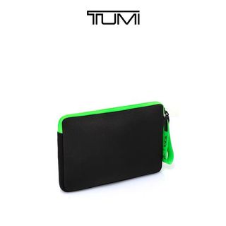 Tumi Collection item 3