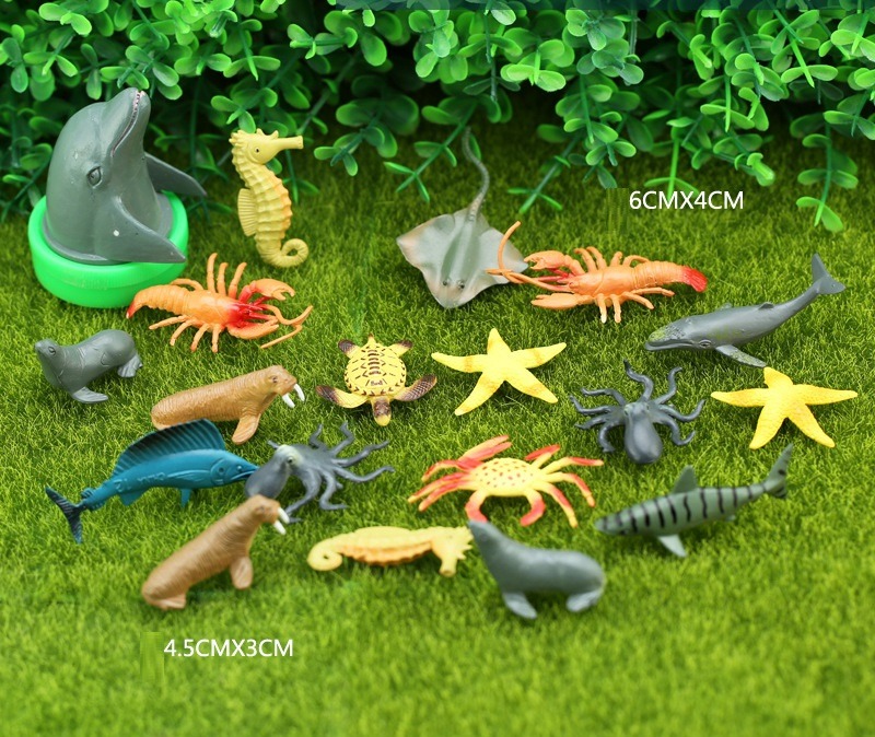Underwater World Animals Figurines / Cake Toppers (18 Pcs A Set), Hobbies &  Toys, Toys & Games on Carousell