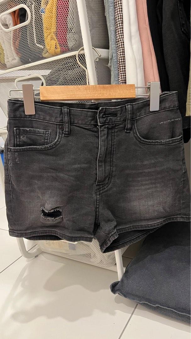 Uniqlo hotsell jeans shorts