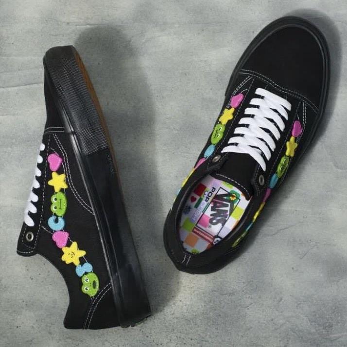 Vans x Frog Skate Old Skool LTD, Luxury, Sneakers & Footwear on Carousell