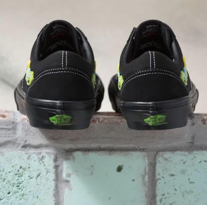 Vans x Frog Skate Old Skool LTD, Luxury, Sneakers & Footwear on Carousell