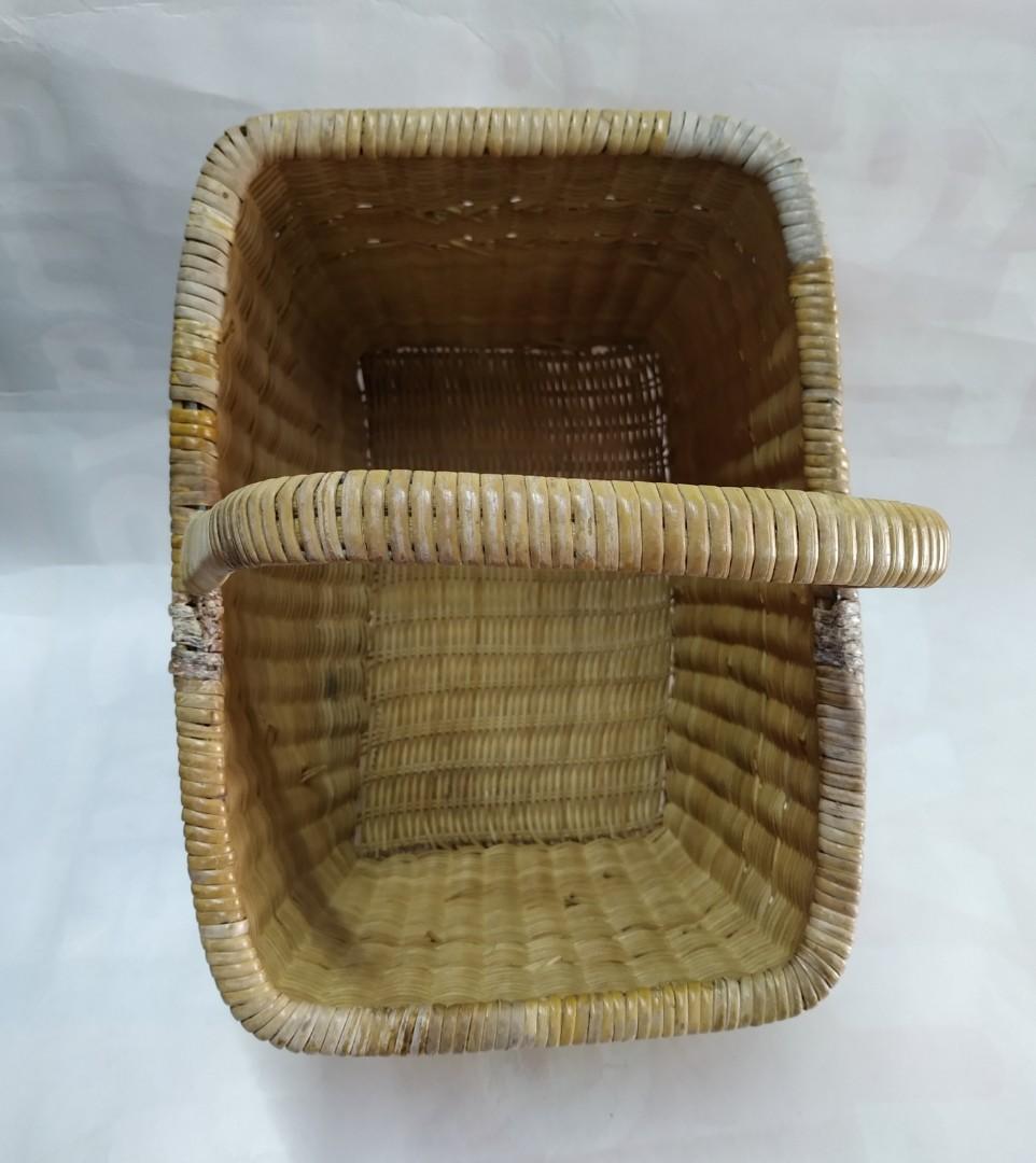 Vintage 1970s Wet Market Pasat Wicker Rattan Grocery Basket, Hobbies
