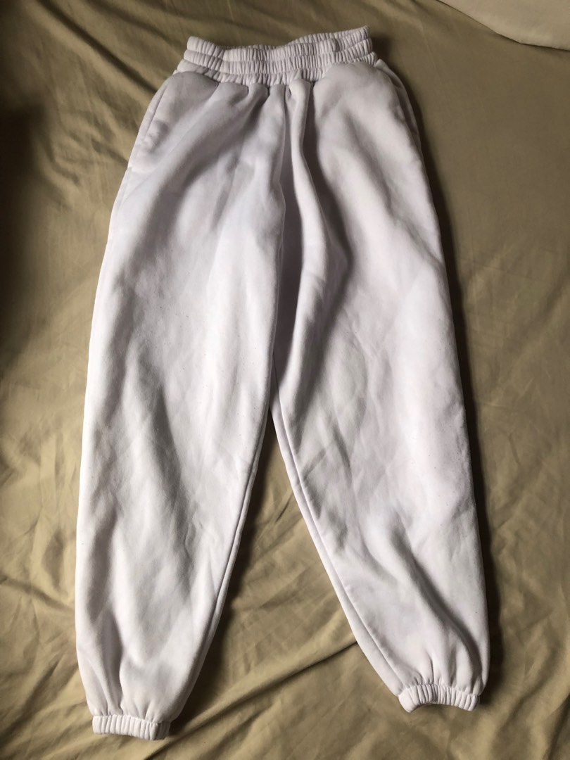 White baggy pants/baggy joggers, Women's Fashion, Bottoms, Other ...