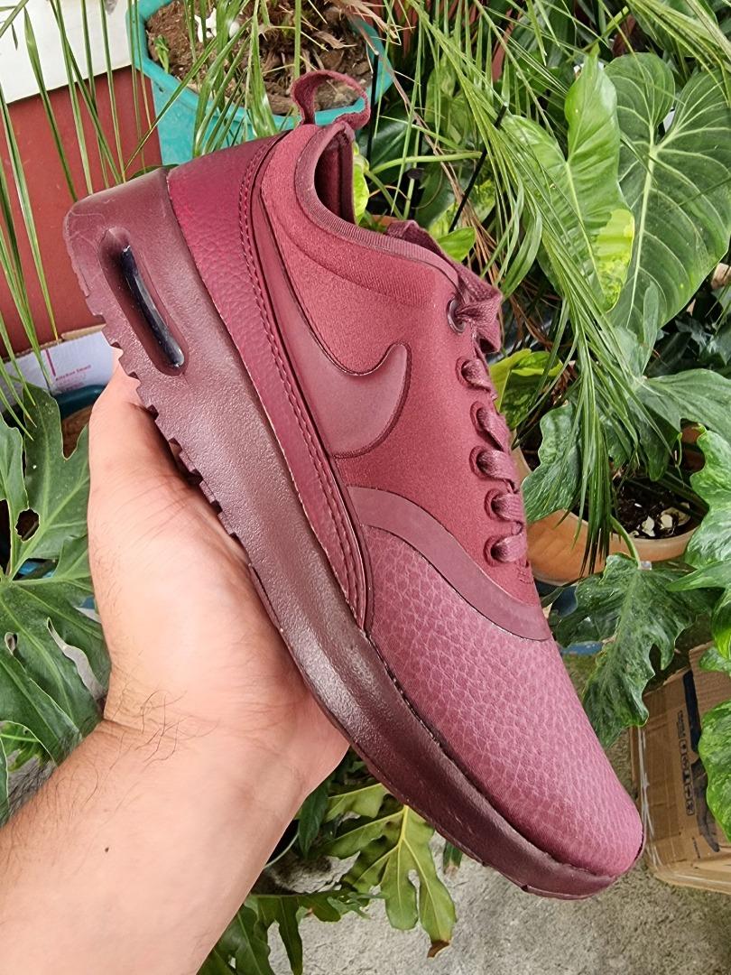 Nike thea womens maroon hot sale