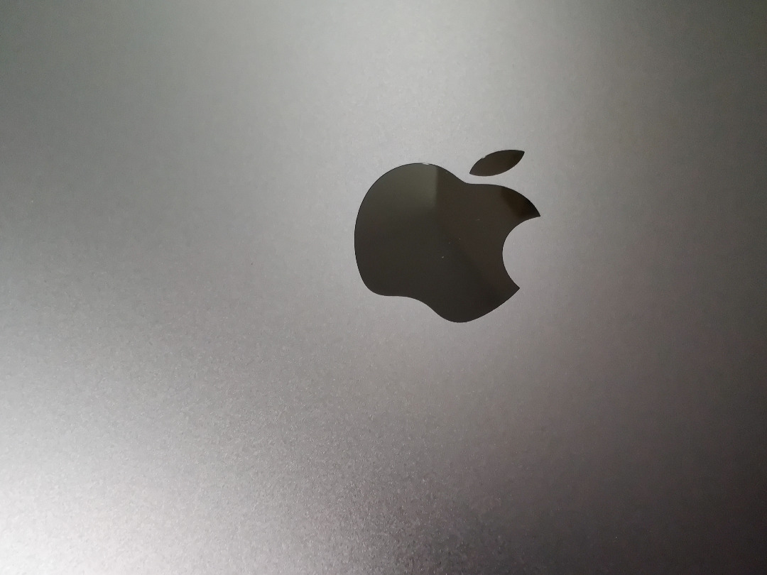 Apple MacBook Air M1 2020 Space Grey, 8GB RAM, 256GB SSD Harvey