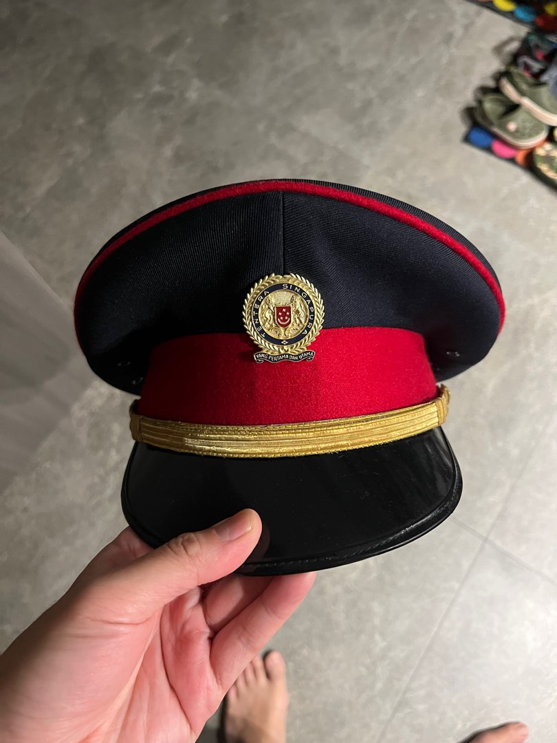 Saf peak cap hotsell
