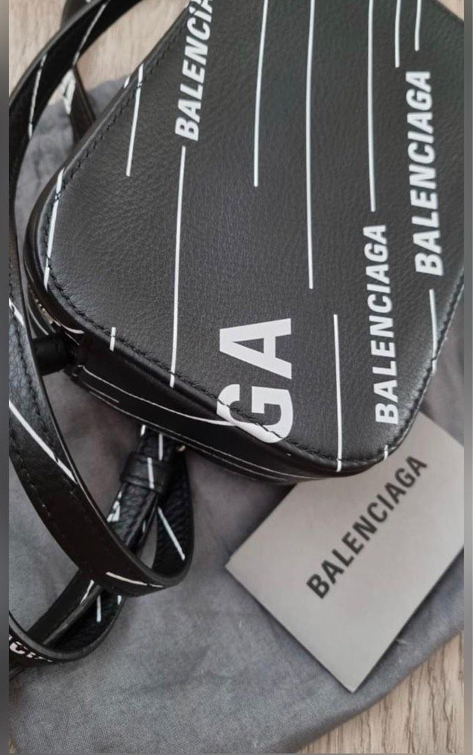 balenciaga ville camera bag