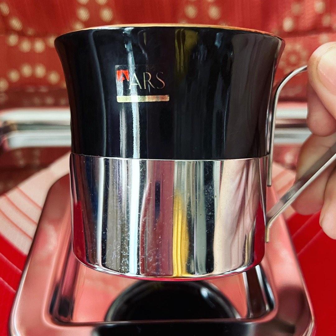 Black Cups and Saucer Set (Category: Coffee & Tea Tableware) located in Bulacan. Submitted by selling_low_by_bella_ben (Listing ID 1186705836, Image 2). Description: Black Cups and Saucer Set ✅ 5 Sets of Cups and saucers, 1 Square tray and 1 table napkin. Original Price: 999 + freebie (Sobrang shala po😁☺️).