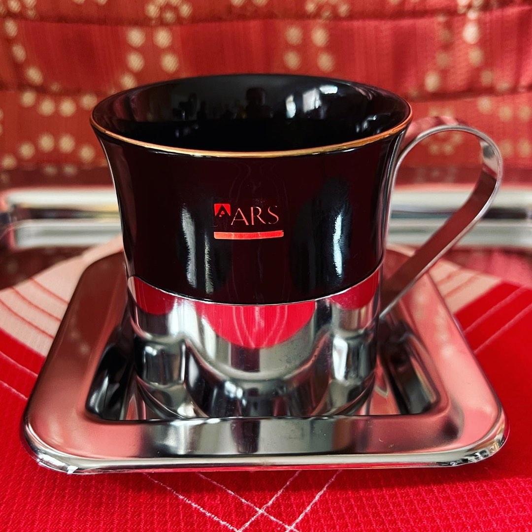 Black Cups and Saucer Set (Category: Coffee & Tea Tableware) located in Bulacan. Submitted by selling_low_by_bella_ben (Listing ID 1186705836, Image 1). Description: Black Cups and Saucer Set ✅ 5 Sets of Cups and saucers, 1 Square tray and 1 table napkin. Original Price: 999 + freebie (Sobrang shala po😁☺️).