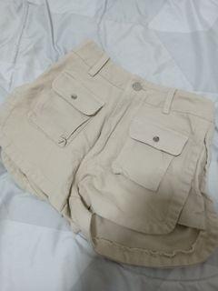 BNWOT Khaki Short
