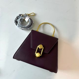 （分類：）位於 。 由 lifenlightness 提交（商品編號 1186759358，圖片 1）。簡介： 。