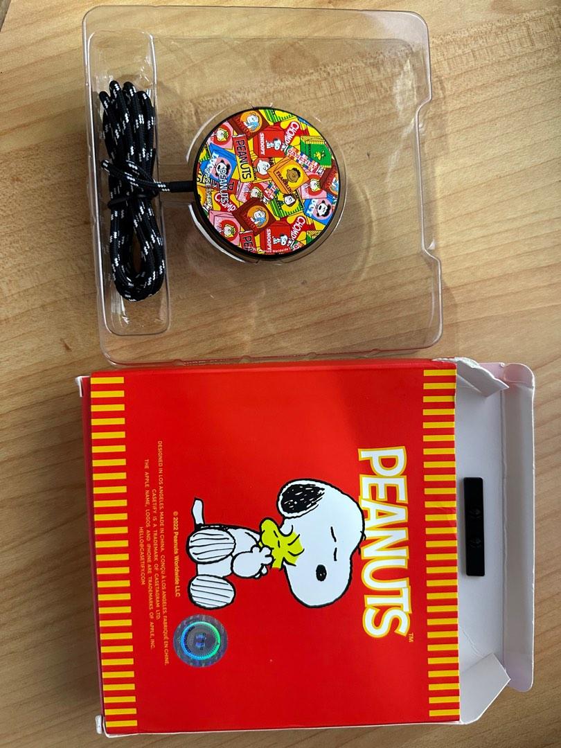 CASETiFY Peanuts Candy iPhone MagSafe Wireless Charger, Mobile Phones