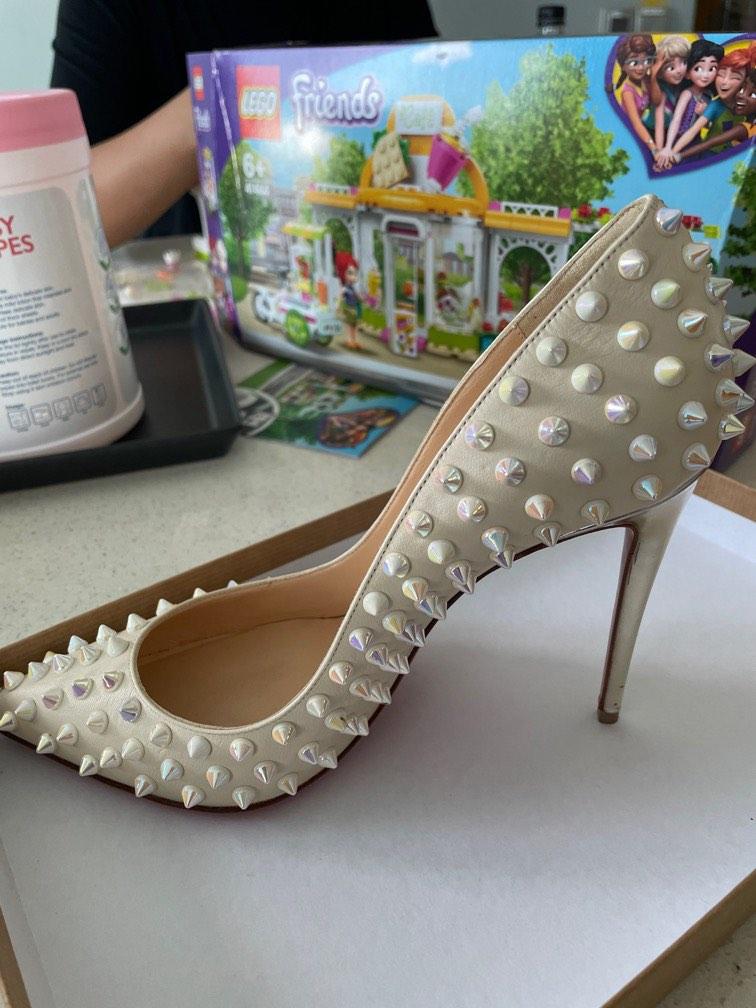Christian louboutin follies discount spikes