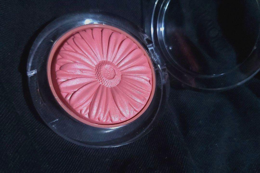 Clinique cheek pop PEACH, Beauty & Personal Care, Face, Makeup on Carousell