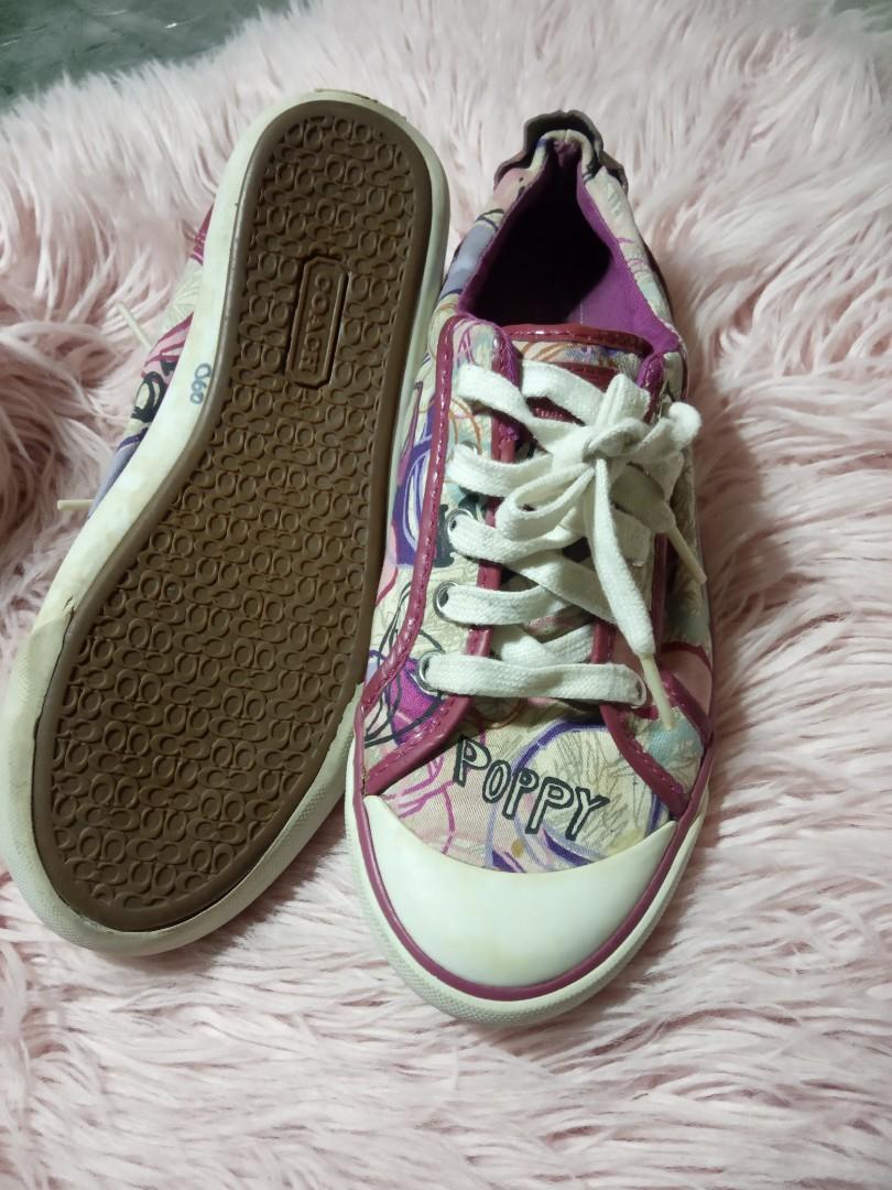 COACH SHOE, Women's Fashion, Footwear, Shoe inserts on Carousell