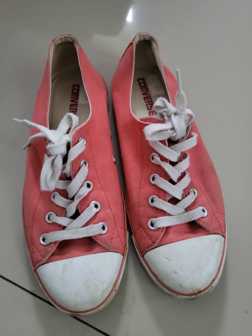 Salmon converse deals