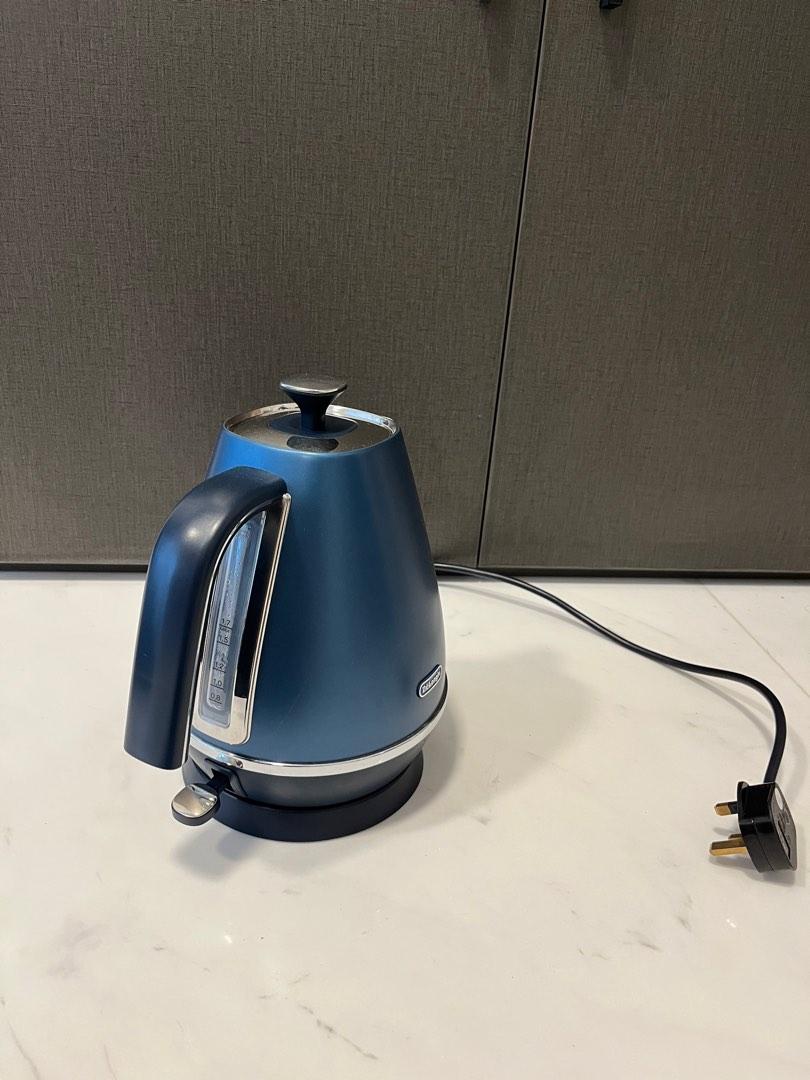 DeLonghi Kettle Good Condition, TV & Home Appliances, Kitchen