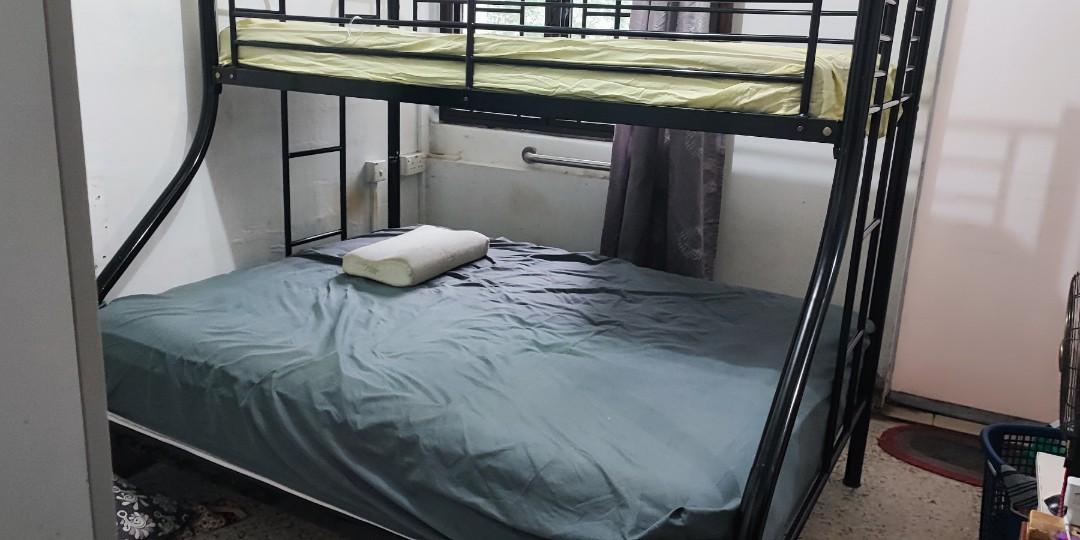 Double decker queen size bed, Furniture & Home Living, Furniture, Bed