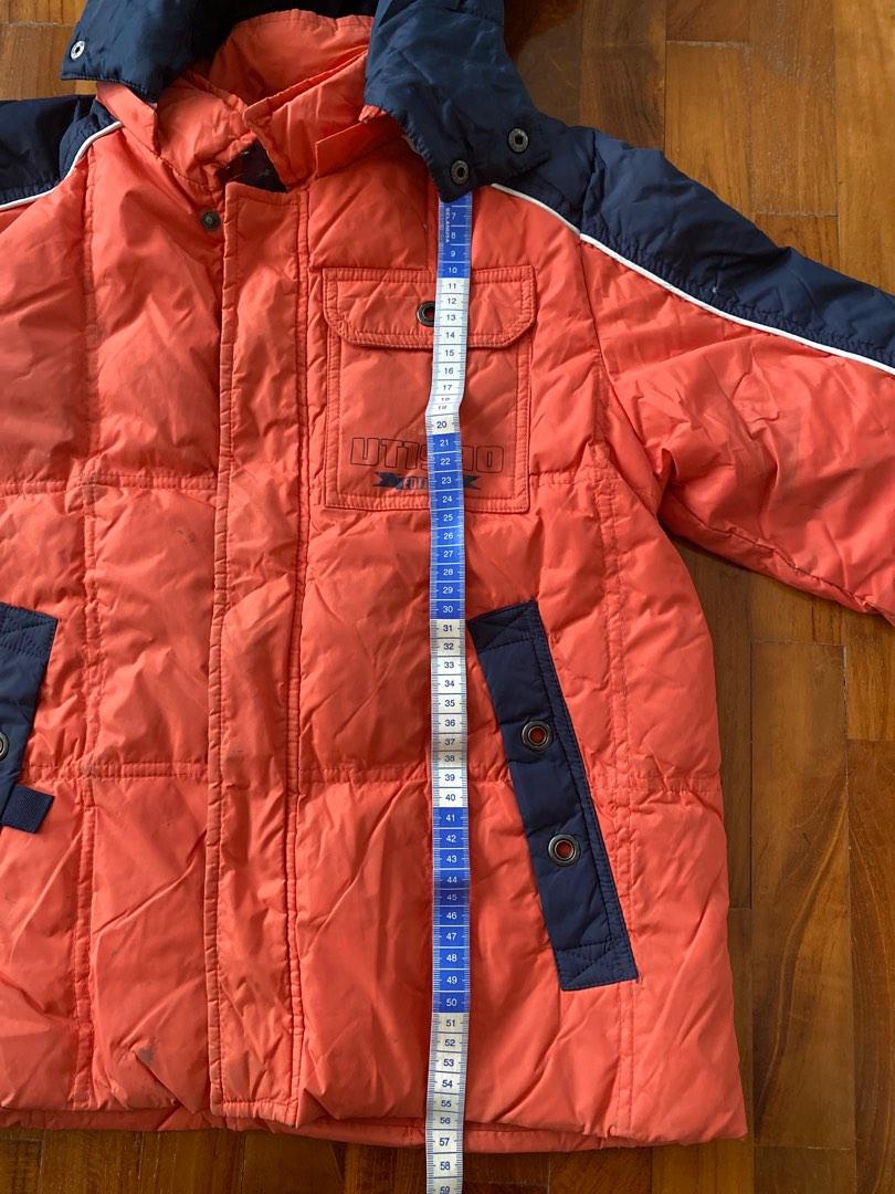Down jacket (Category: Hiking & Camping) located in Singapore. Submitted by venus8986 (Listing ID 1186711444, Image 6). Description: Down 80%, good for winter in norway, used when my boy was 10. Measurements of jacket as shown. Has stains also as shown. No tears. Hood detachable Collect Orchard or Bishan mrt on weekdays, clementi on weekends. Other mrt locations can be discussed.