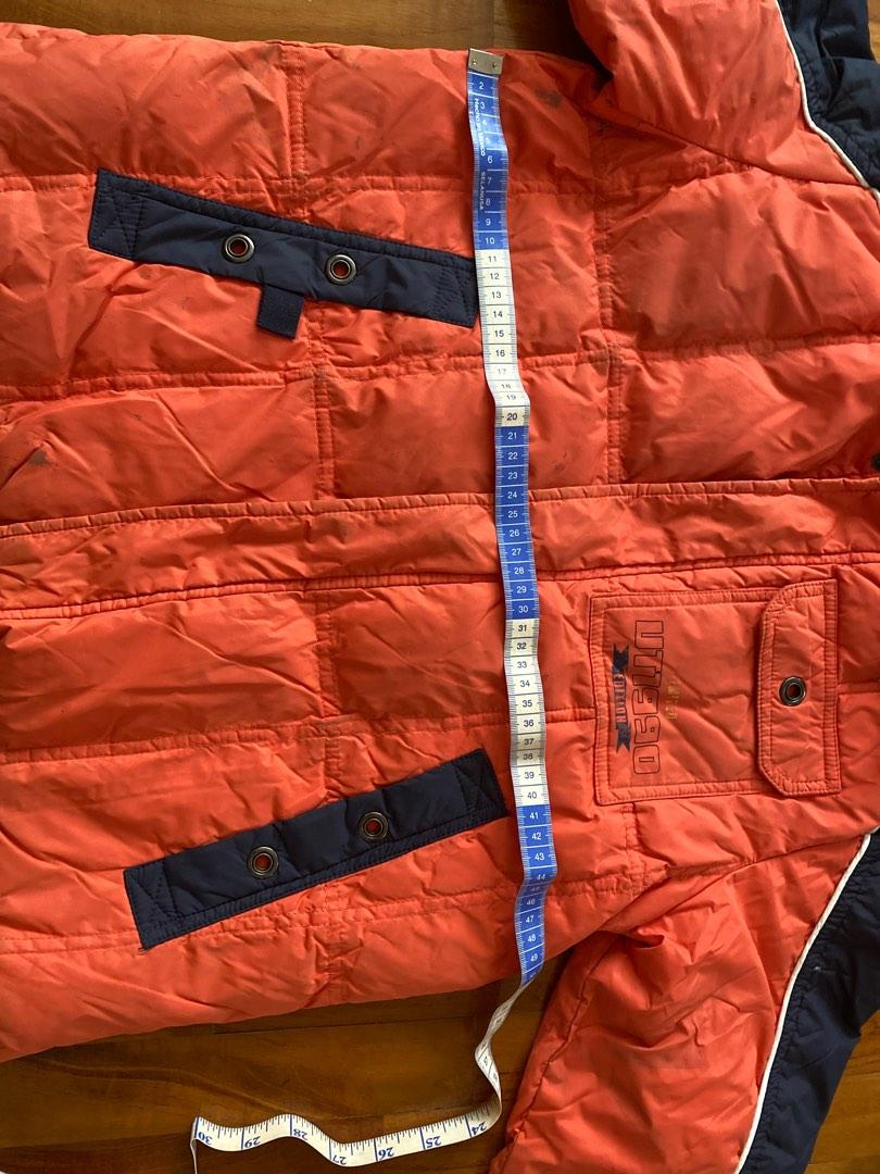 Down jacket (Category: Hiking & Camping) located in Singapore. Submitted by venus8986 (Listing ID 1186711444, Image 5). Description: Down 80%, good for winter in norway, used when my boy was 10. Measurements of jacket as shown. Has stains also as shown. No tears. Hood detachable Collect Orchard or Bishan mrt on weekdays, clementi on weekends. Other mrt locations can be discussed.