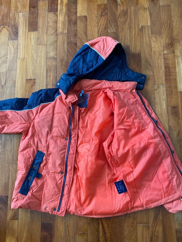 Down jacket (Category: Hiking & Camping) located in Singapore. Submitted by venus8986 (Listing ID 1186711444, Image 1). Description: Down 80%, good for winter in norway, used when my boy was 10. Measurements of jacket as shown. Has stains also as shown. No tears. Hood detachable Collect Orchard or Bishan mrt on weekdays, clementi on weekends. Other mrt locations can be discussed.