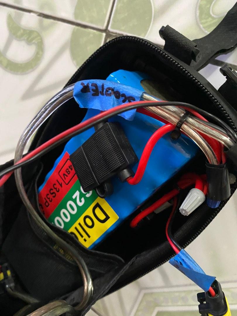 e scooter battery extender, Sports Equipment, Sports & Games, Skates