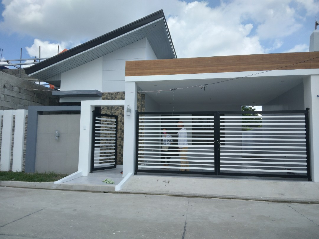 Elders favourite! High Ceiling Bungalow Unit, Modern Contemporary House