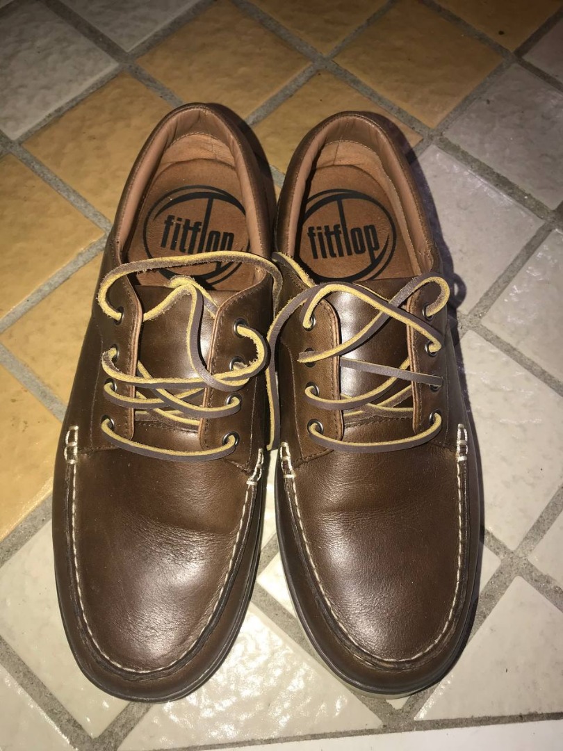 fitflop leather sneakers