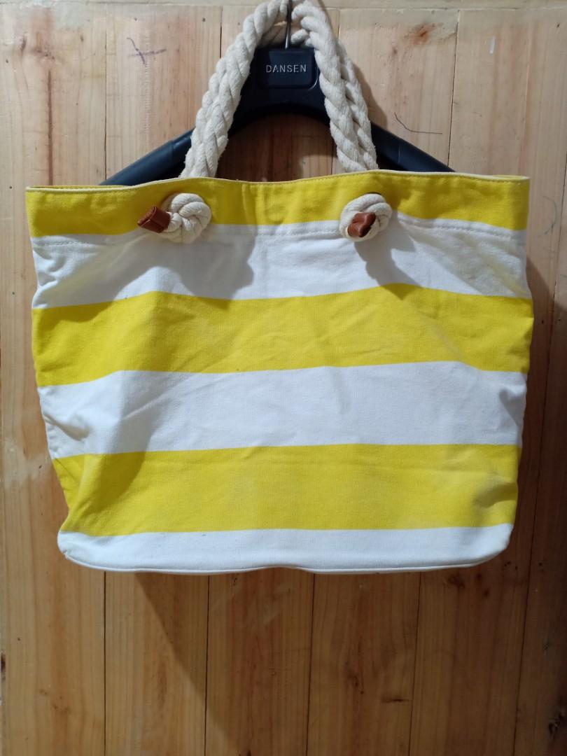 Forever 21 beach bag Women s Fashion Bags Wallets Beach Bags