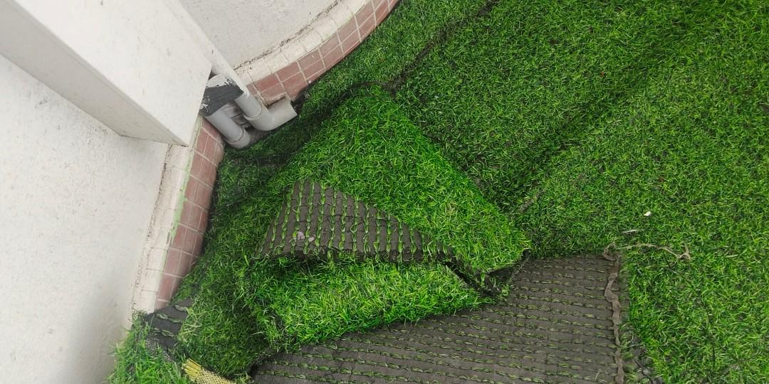 Grass decking to let go64884980039937111