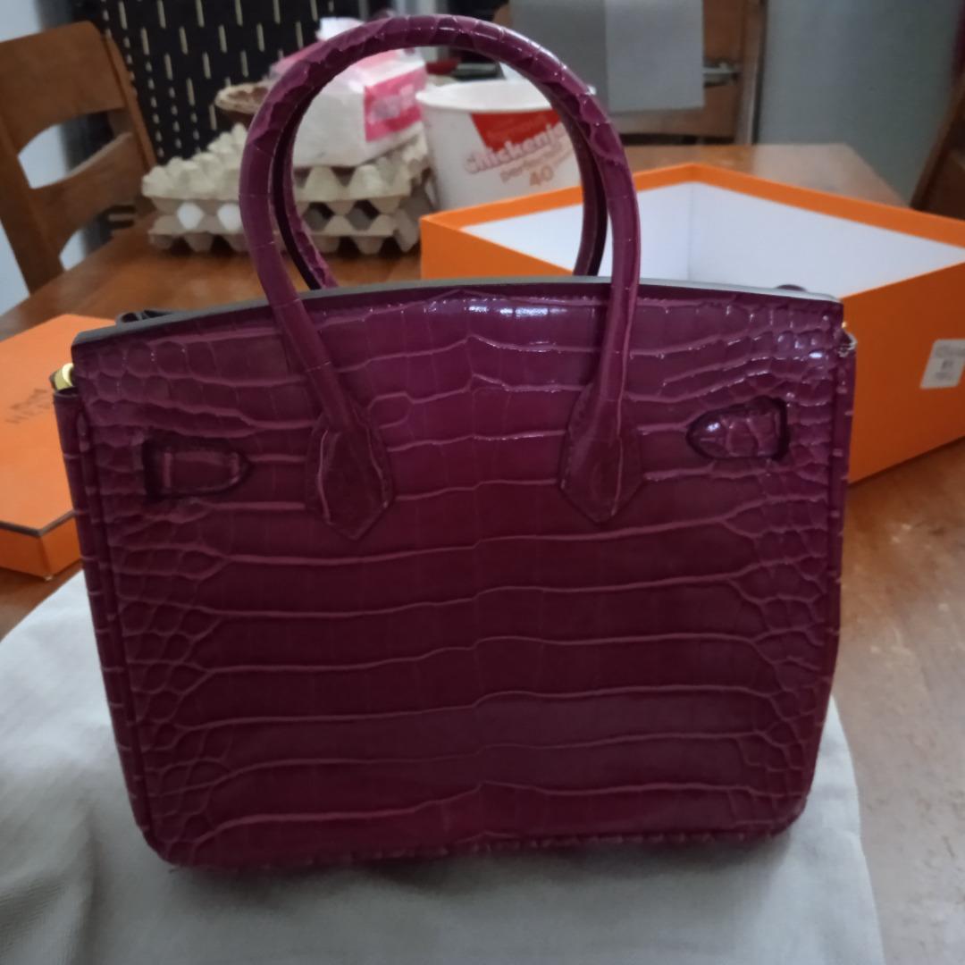 Hermes Berkin Mini Croc Skin (Category: Luxury Bags & Wallets) located in Pasig City. Submitted by arnoldstarhub (Listing ID 1186781046, Image 3). Description: Slightly used, good as new. complete inclusion with 2 dust bags and box, PM is the key for presyo / details.