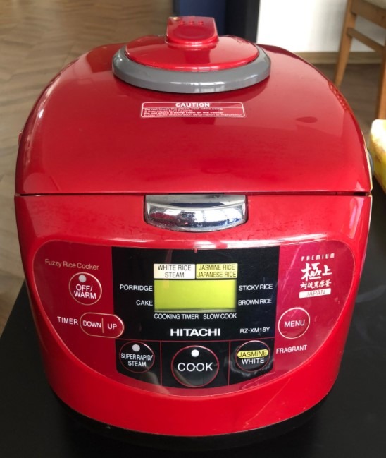 Hitachi rice cooker 1.8L, TV & Home Appliances, Kitchen Appliances