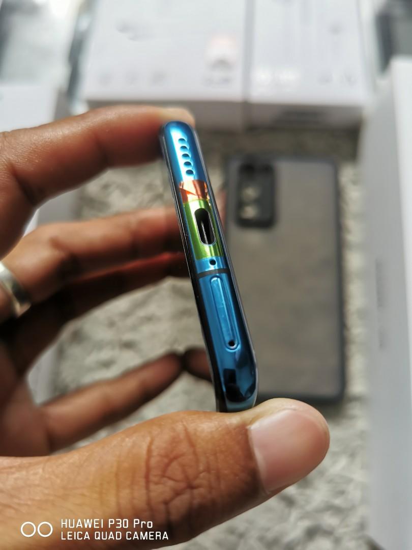 Huawei P40 5G Dual Good as New Under Warranty, Mobile Phones & Gadgets