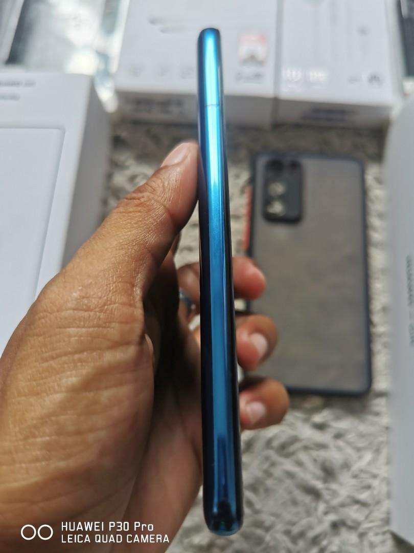 Huawei P40 5G Dual Good as New Under Warranty, Mobile Phones & Gadgets