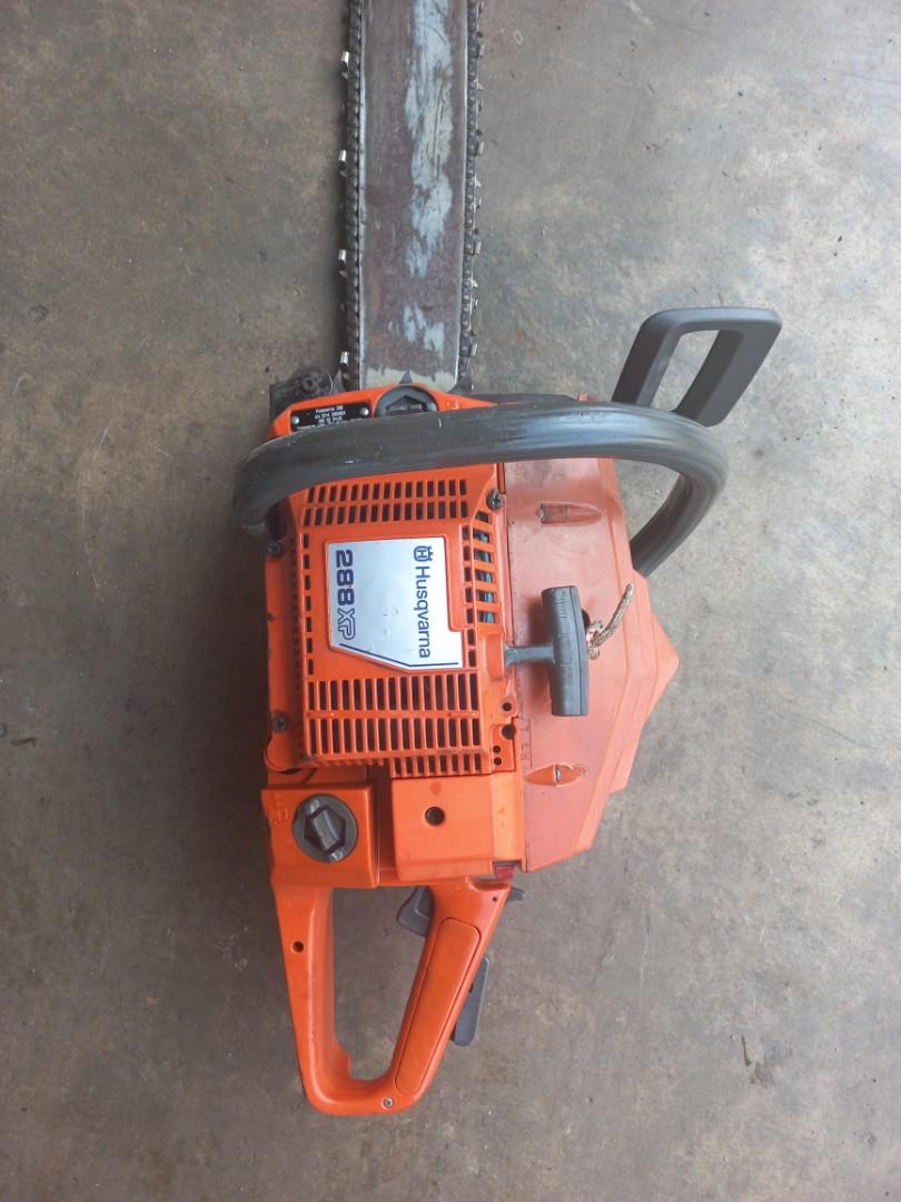Husqvarna chainsaw 288xp, Furniture & Home Living, Outdoor Furniture on