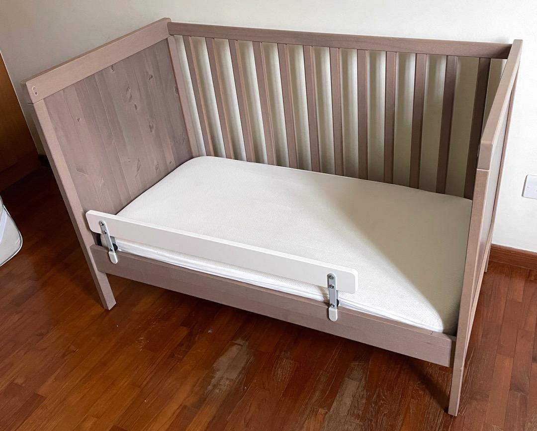 IKEA BABY COT + MATTRESS + RAIL GUARD + PROTECTOR + FITTET SHEET 70