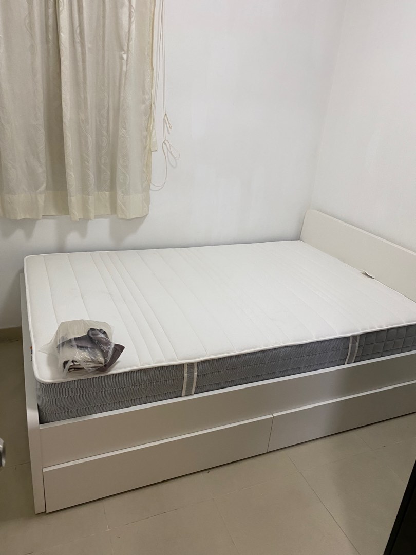 IKEA Single double bed flame and mattress, 傢俬＆家居, 床具浴巾 Carousell