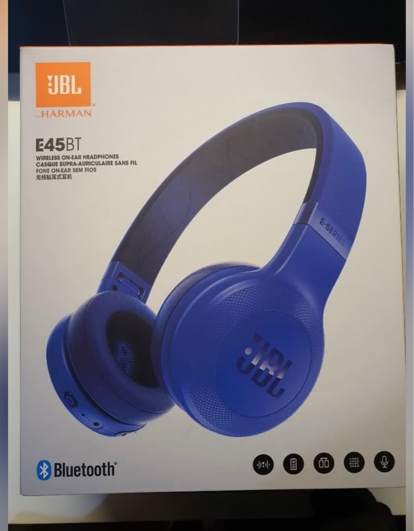Jbl wireless headphone, Audio, Headphones & Headsets on Carousell