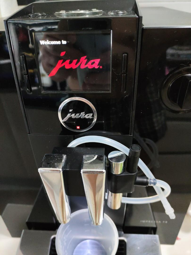 Jura Impressa F8 in Pristine Condition, TV & Home Appliances, Kitchen