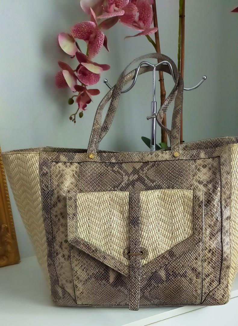 Tory Burch Snake skin selected bundle bag, Women's Fashion, Bags & Wallets, Tote  Bags on Carousell