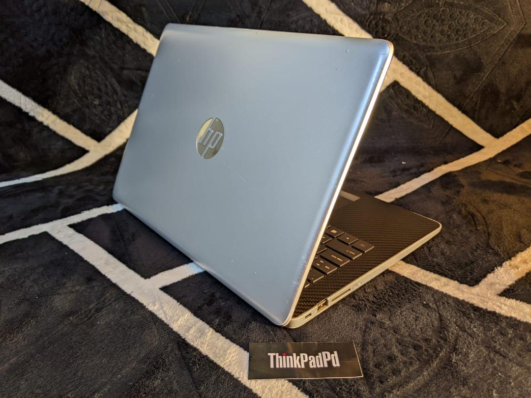 Ryzen 3 2025 220u