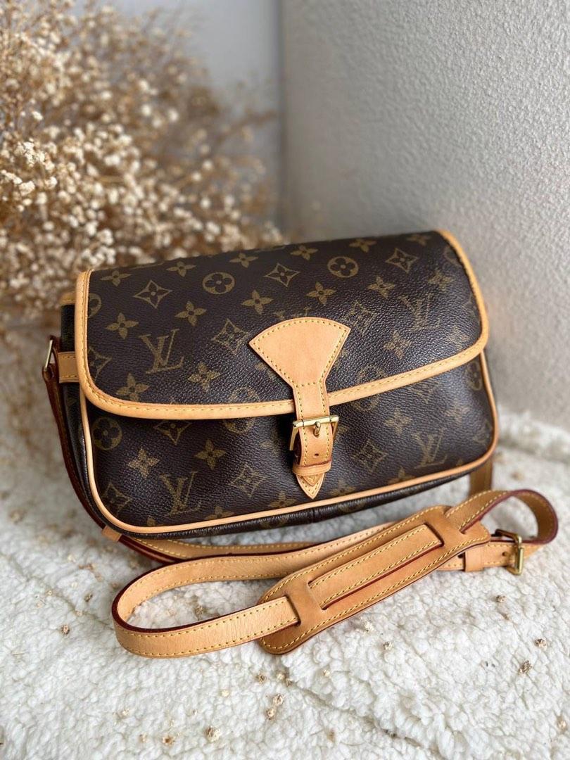 Lv sologne bag sales