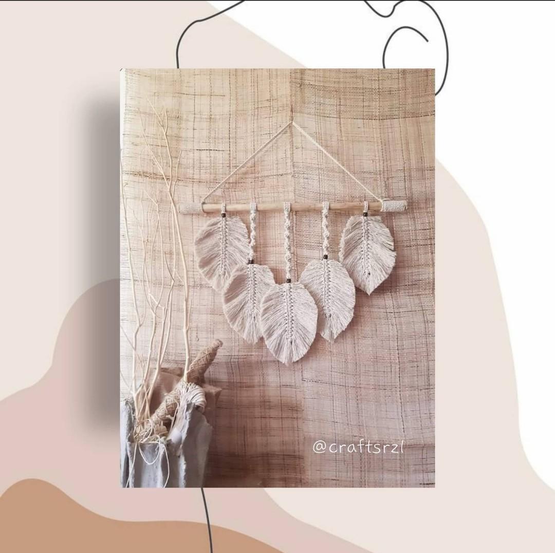Macrame wall decor (Category: Wall Decor) located in Taytay. Submitted by rachelleannb (Listing ID 1186713670, Image 2). Description: .