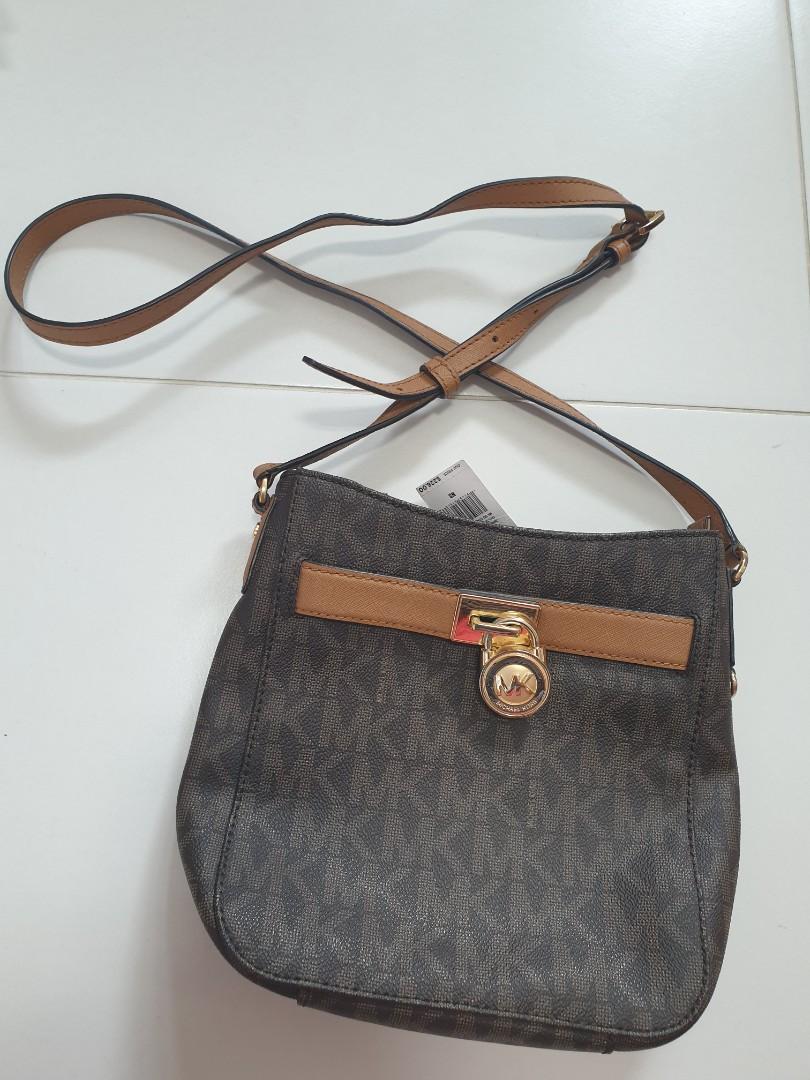 Michael kor leather bag, Women's Fashion, Bags & Wallets, Cross-body ...