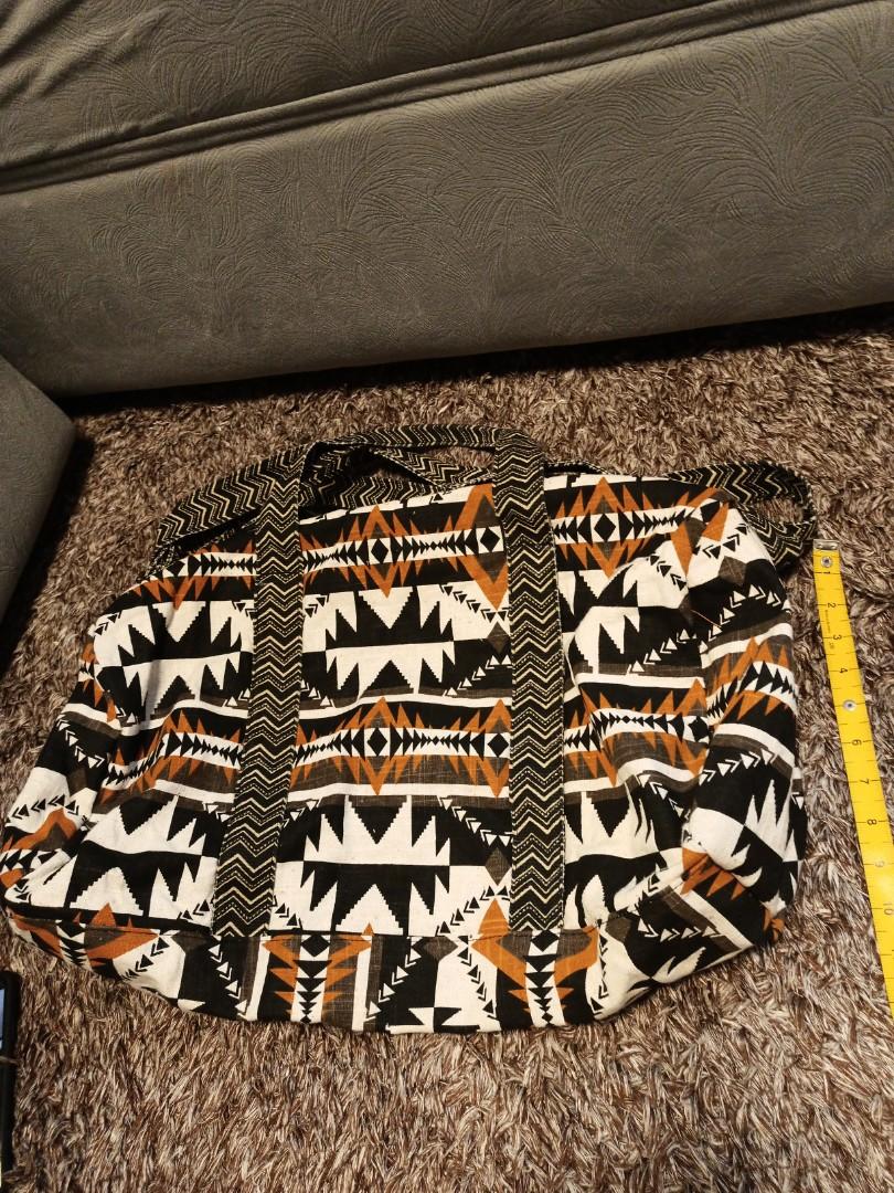 Mossimo weekender store bag