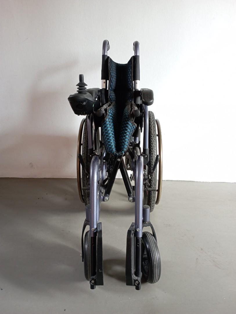 Navigate Motorized Wheelchair, Health & Nutrition, Assistive