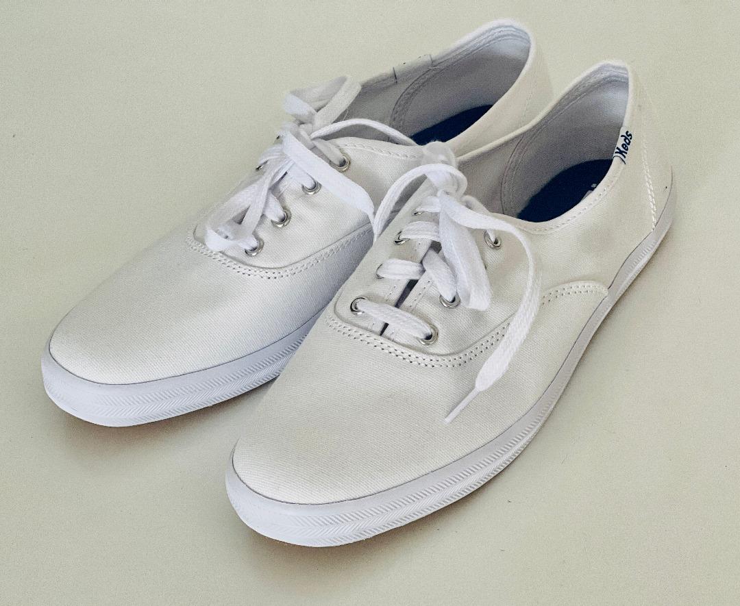 Keds for work top