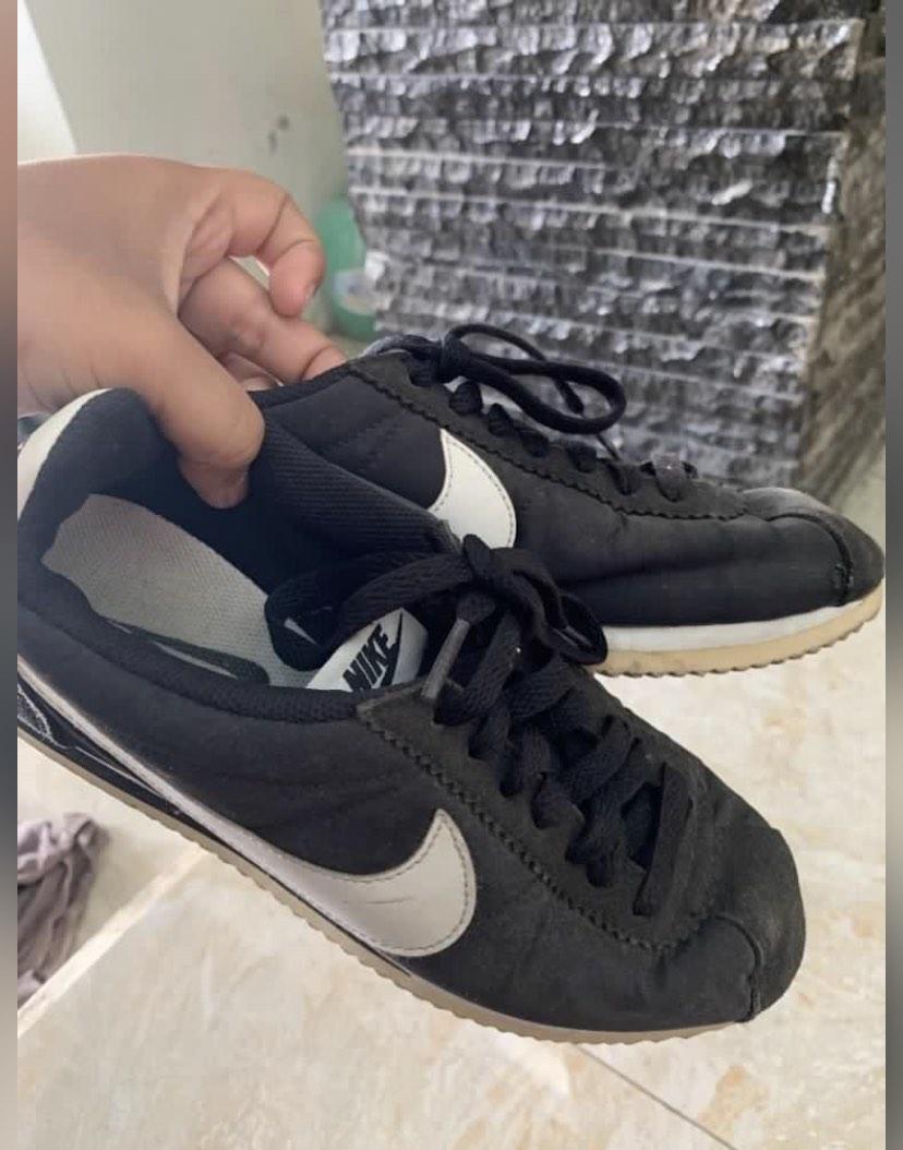 ORI.Nike Cortez 39 Fesyen Pria Sepatu Sneakers di Carousell