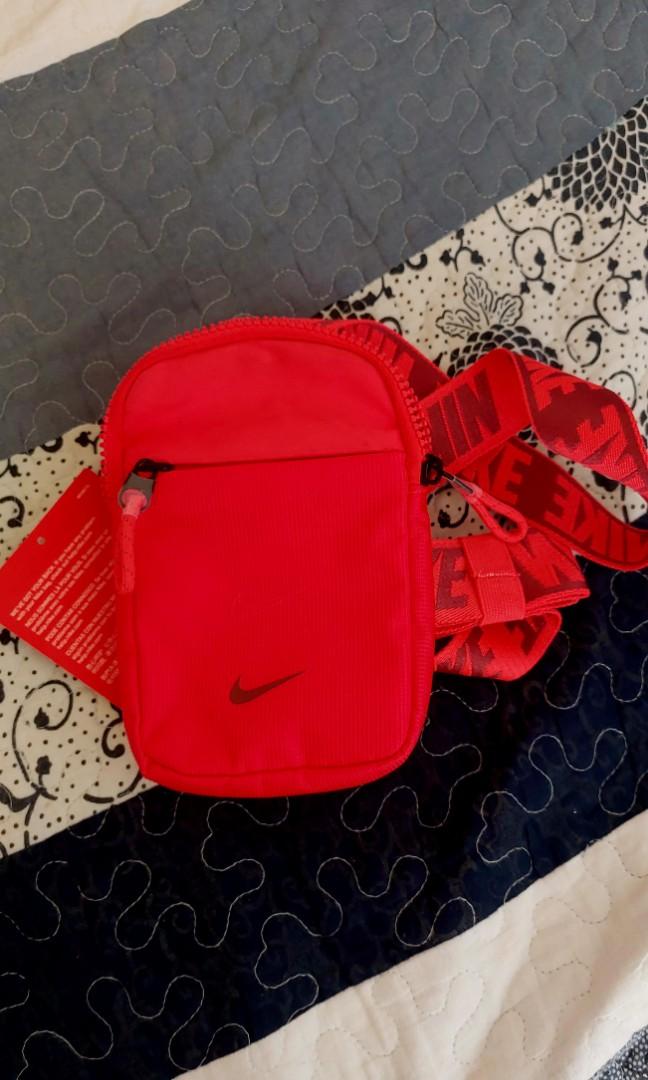 crossbody sling bag nike